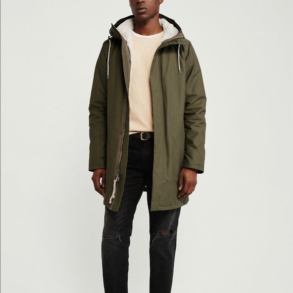 Abercrombie & Fitch Other - ABERCROMBIE faux fur lined parka